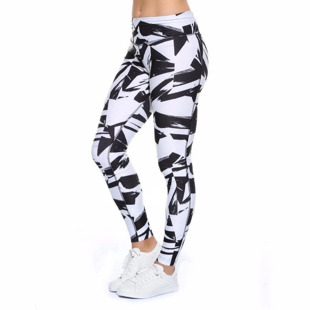 Nike Dri-Fit One Legend Pants - M